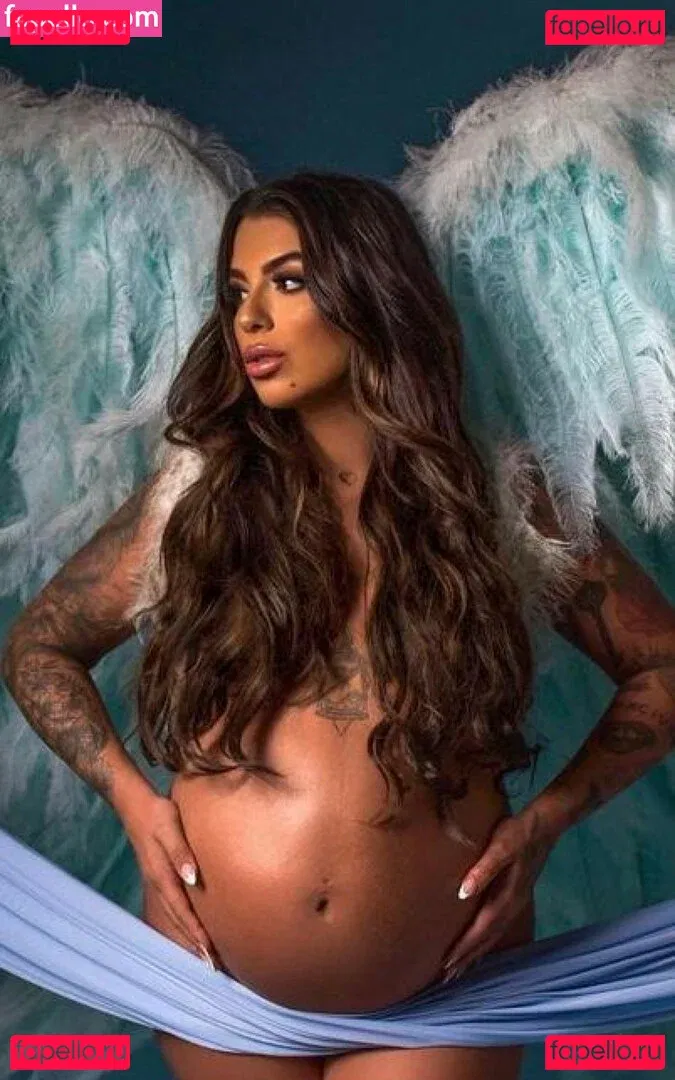 Petra Mattar Onlyfans Photo Gallery 