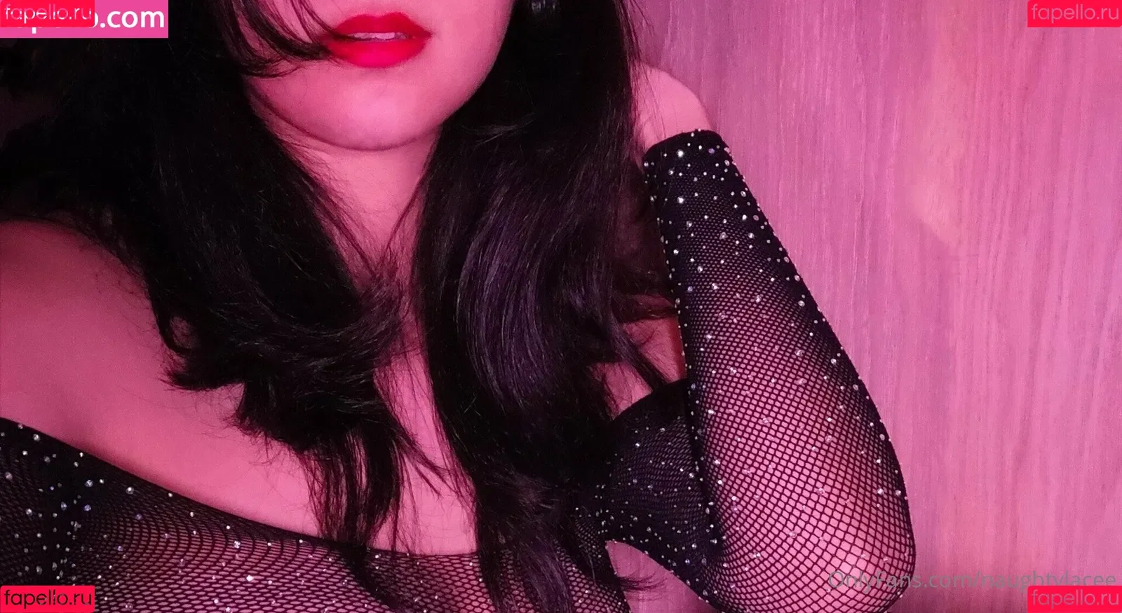 naughtylacee Onlyfans Photo Gallery 
