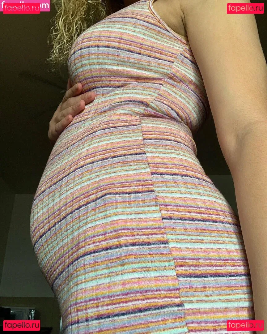 foodbabyqueen Onlyfans Photo Gallery 