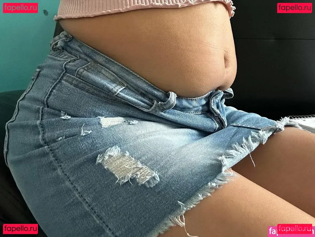 foodbabyqueen Onlyfans Photo Gallery 
