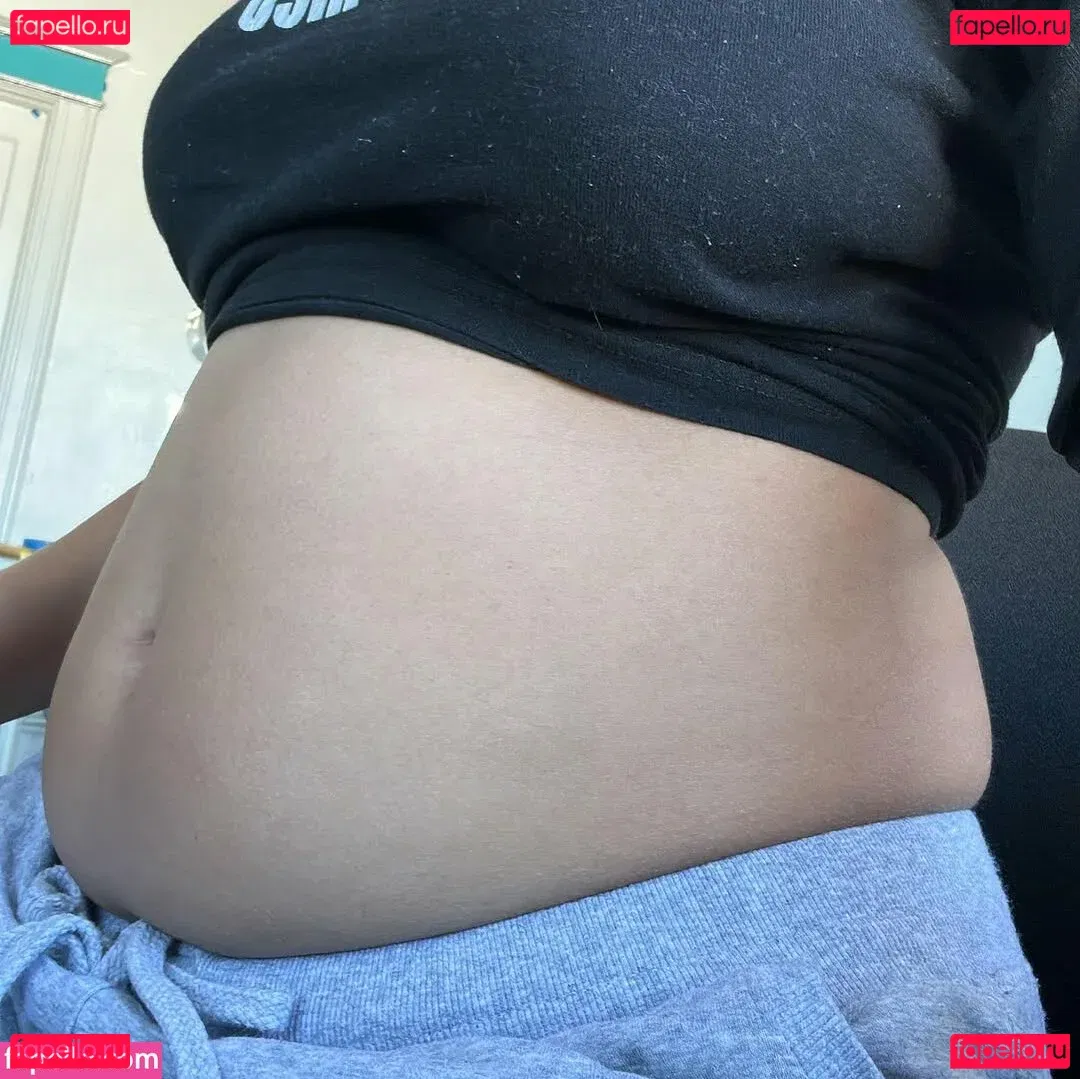 foodbabyqueen Onlyfans Photo Gallery 