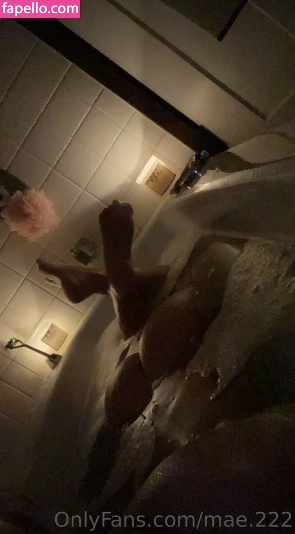 mae.222 Onlyfans Photo Gallery 