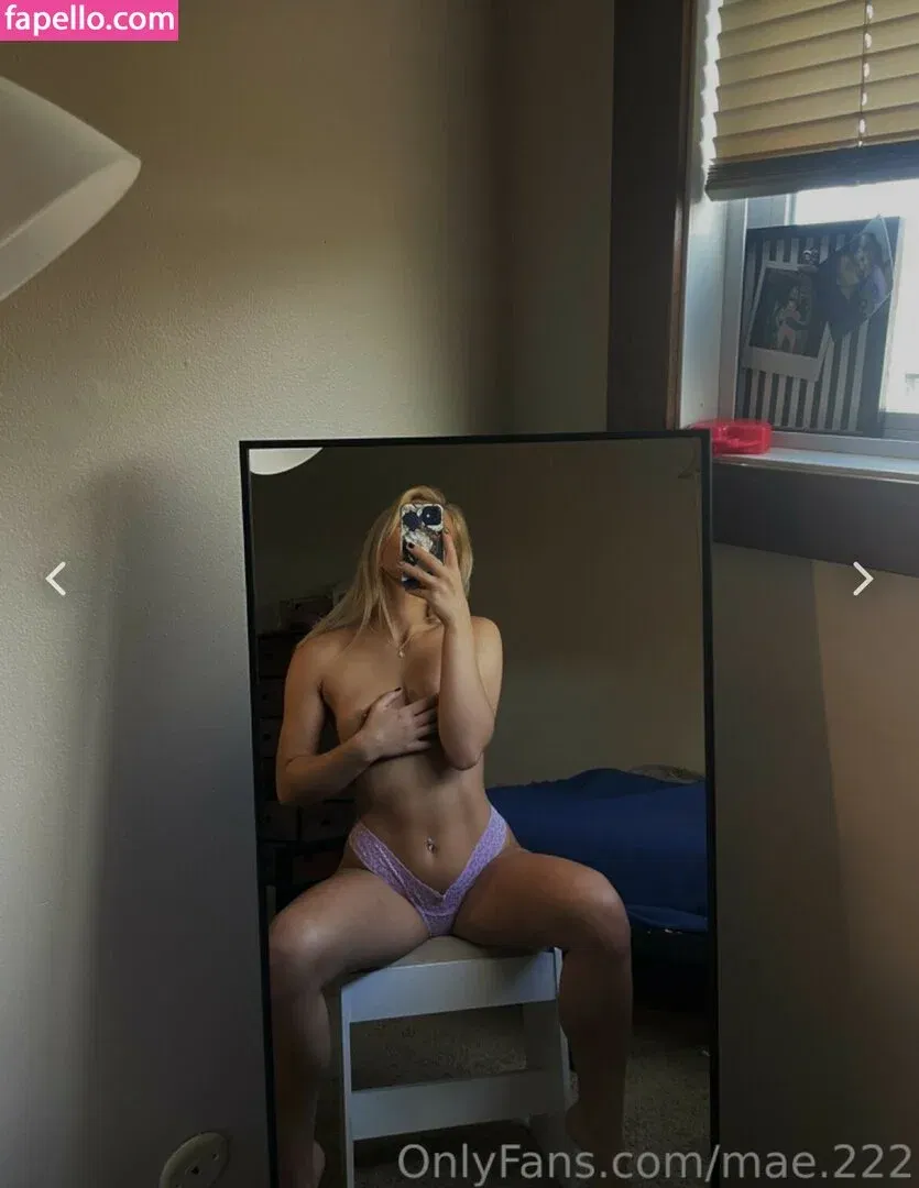 mae.222 Onlyfans Photo Gallery 