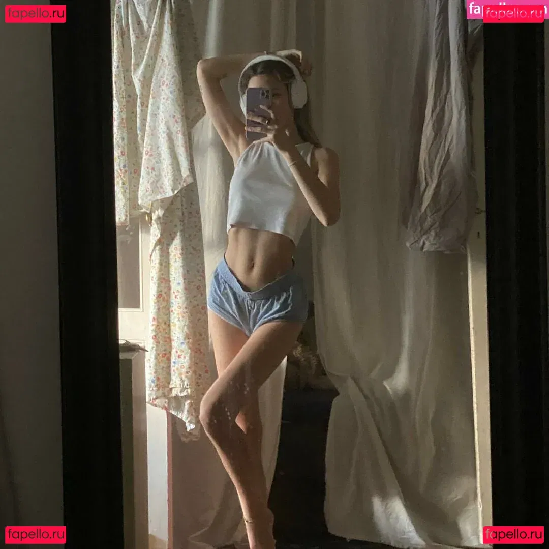 Nina Romane Onlyfans Photo Gallery 