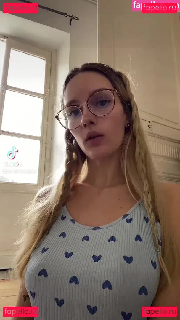 Nina Romane Onlyfans Photo Gallery 