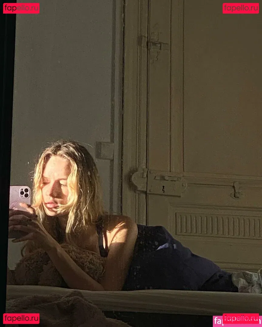 Nina Romane Onlyfans Photo Gallery 