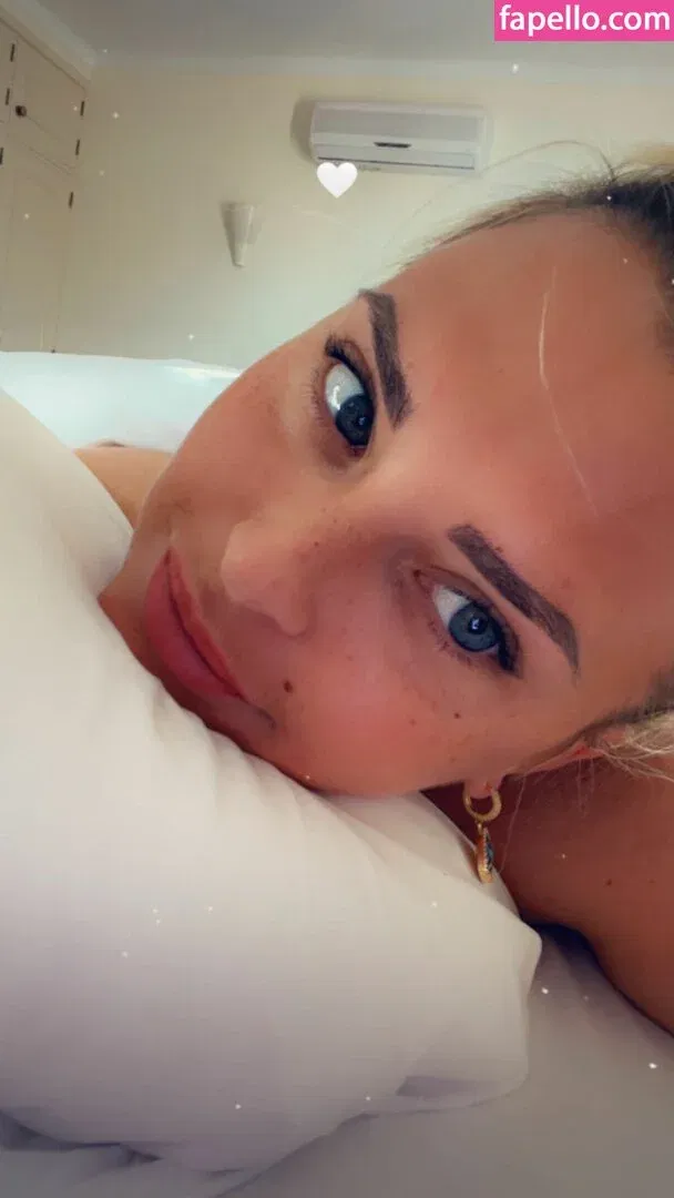 Kelly Vedovelli Onlyfans Photo Gallery 