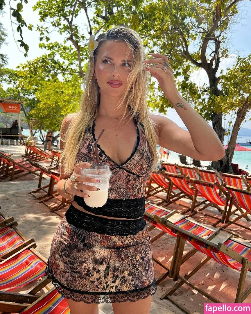 Kelly Vedovelli Onlyfans Photo Gallery 