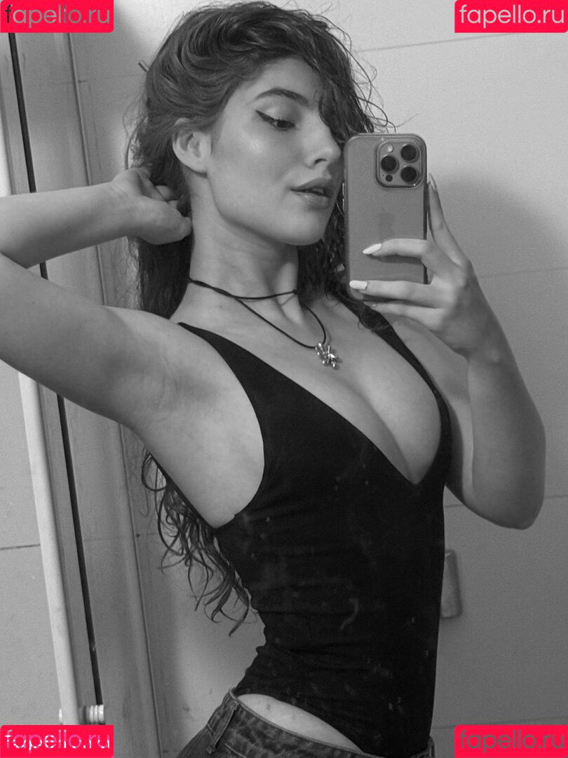 Duda Matte Onlyfans Photo Gallery 