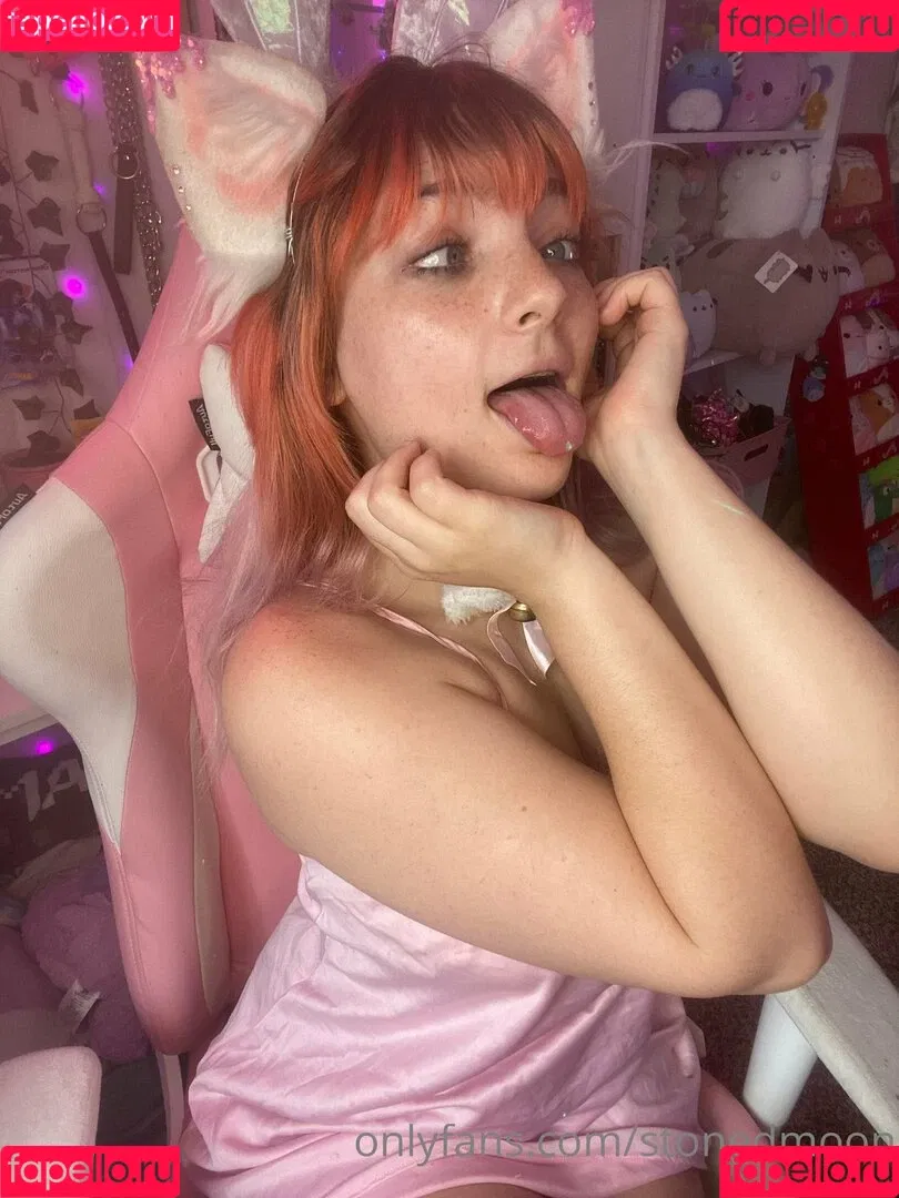 stonedmoon Onlyfans Photo Gallery 
