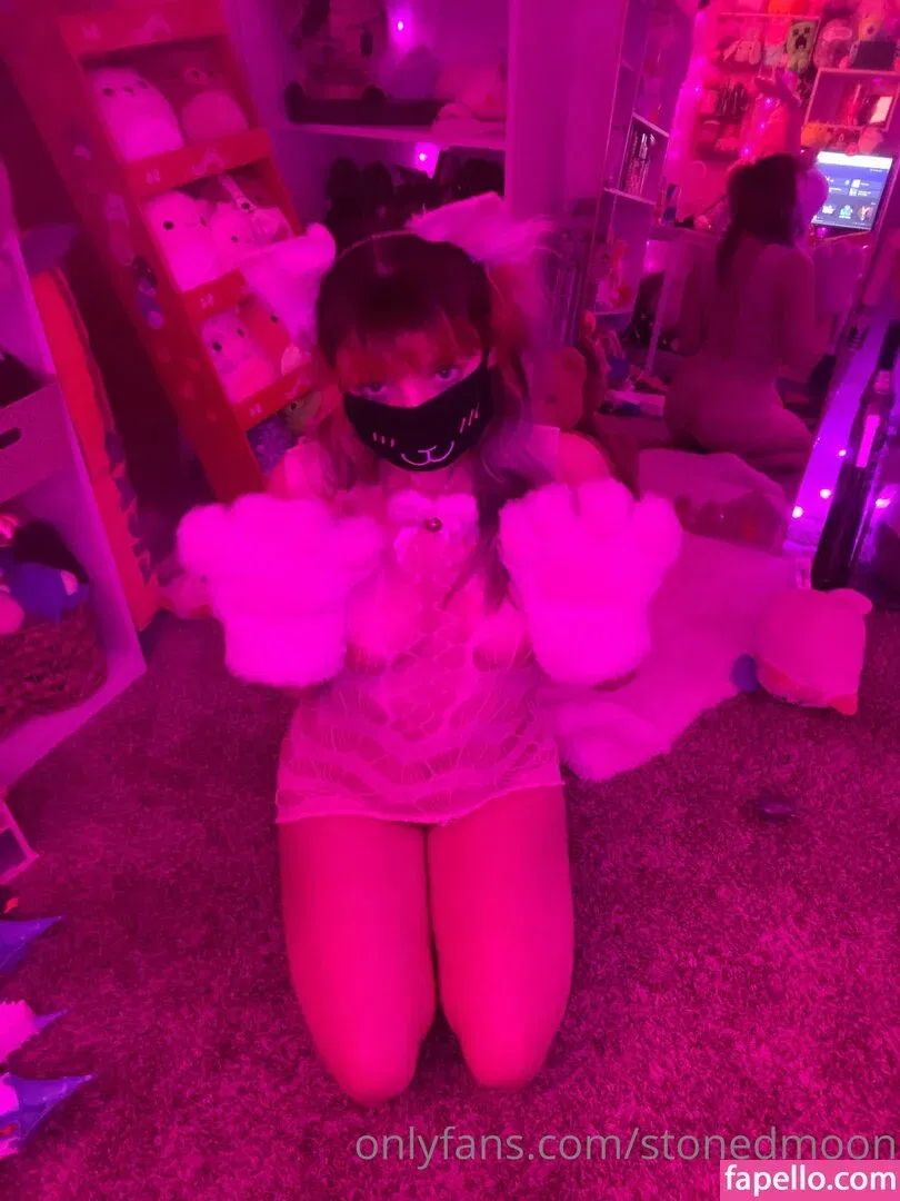 stonedmoon Onlyfans Photo Gallery 