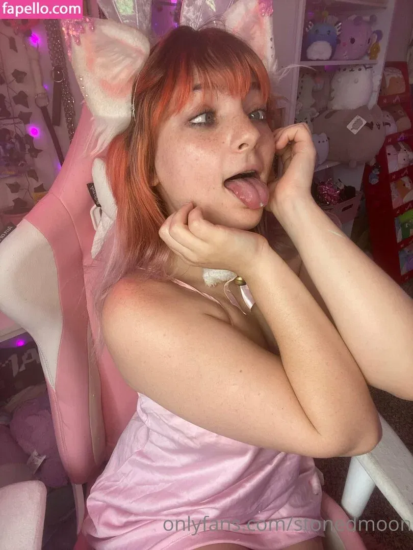 stonedmoon Onlyfans Photo Gallery 