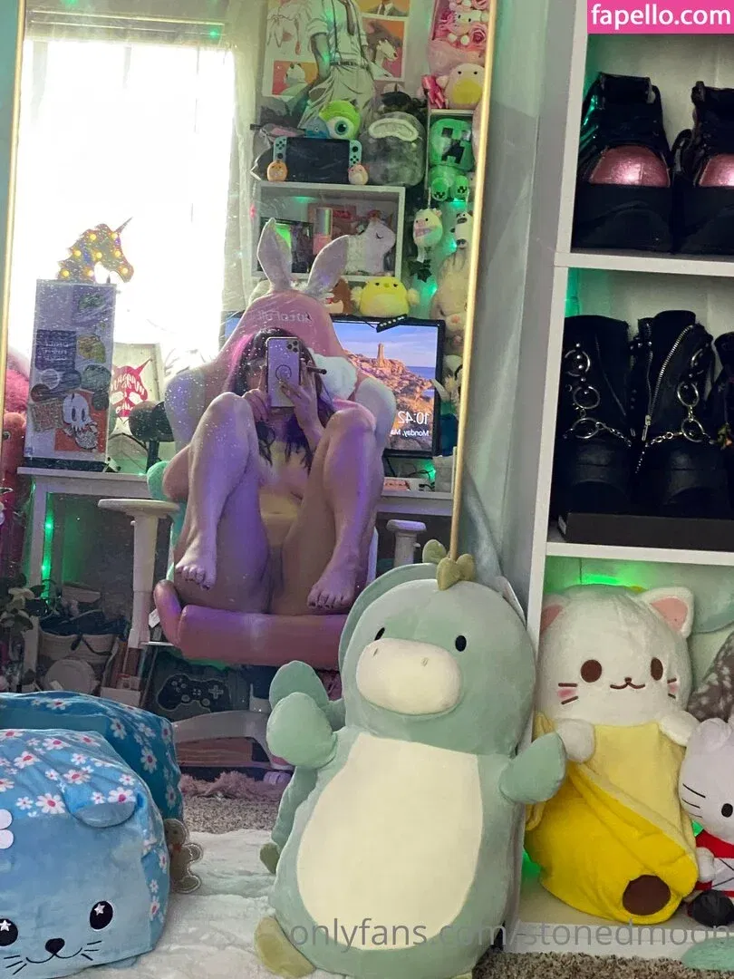 stonedmoon Onlyfans Photo Gallery 