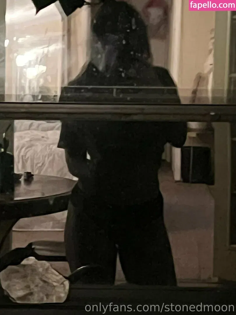 stonedmoon Onlyfans Photo Gallery 