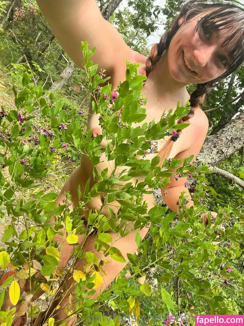 stonedmoon Onlyfans Photo Gallery 