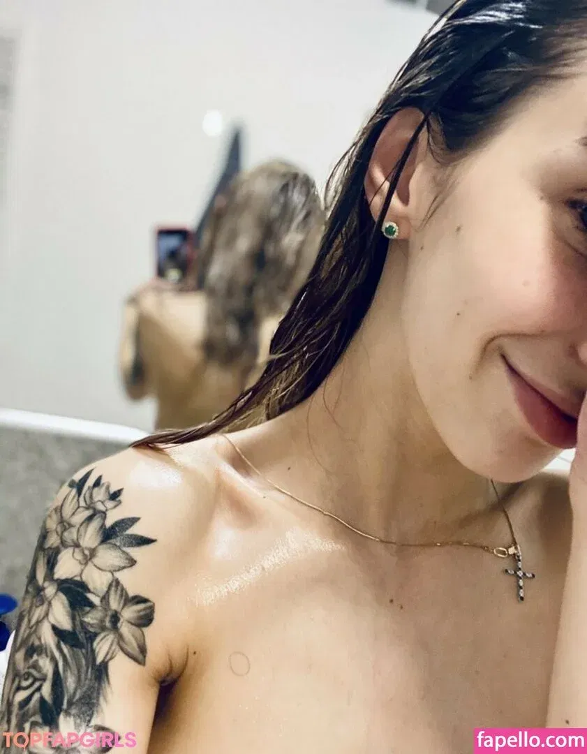 FallingDevil Onlyfans Photo Gallery 