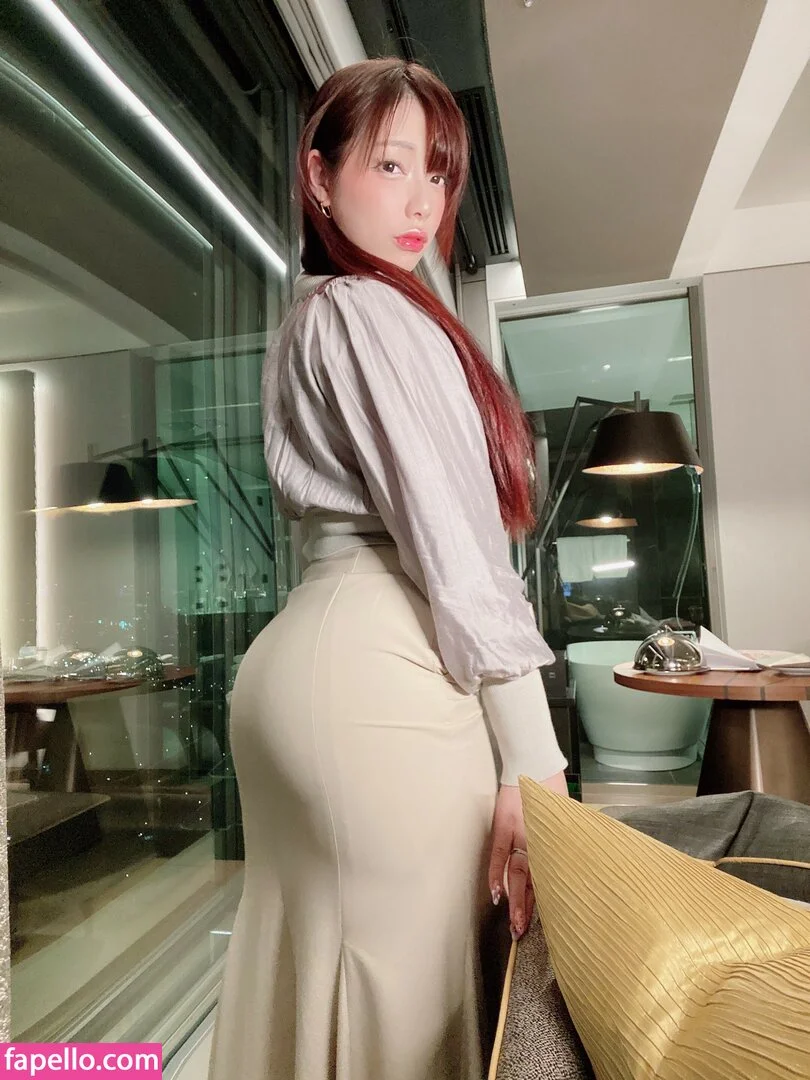 Twoyun Onlyfans Photo Gallery 