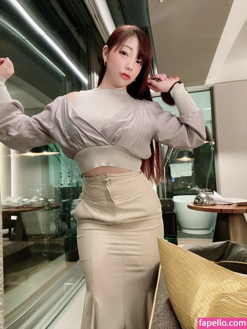 Twoyun Onlyfans Photo Gallery 