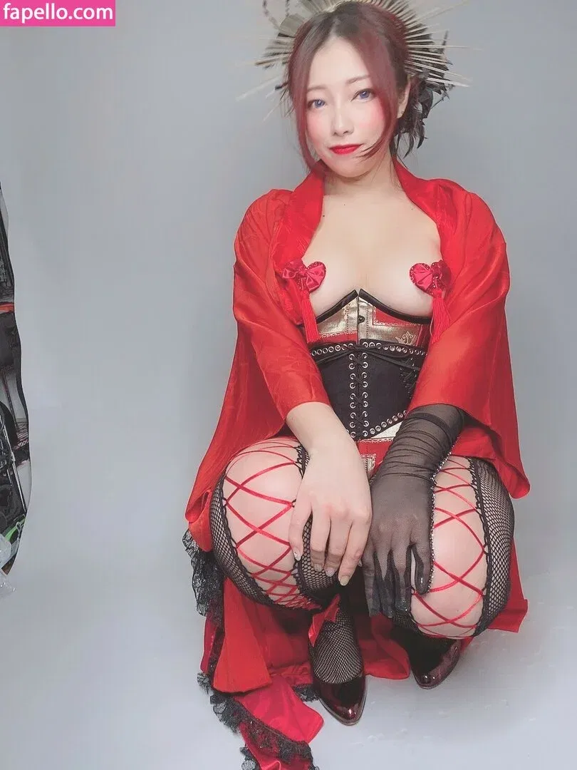 Twoyun Onlyfans Photo Gallery 