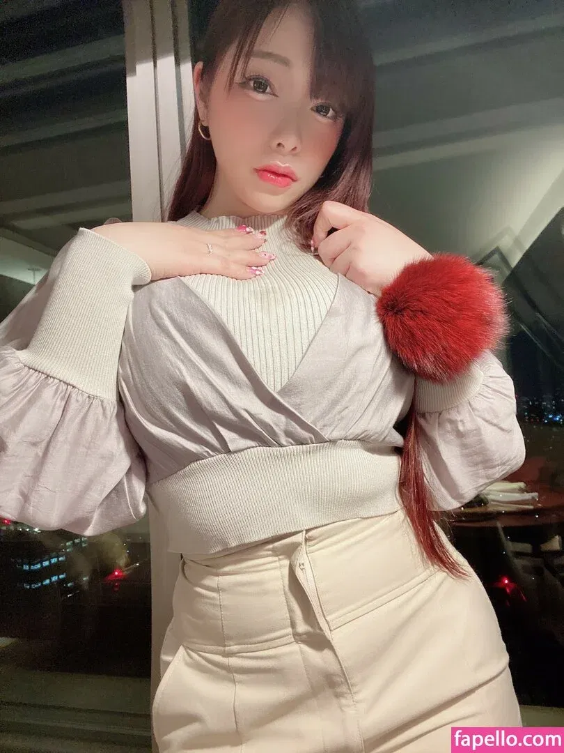 Twoyun Onlyfans Photo Gallery 