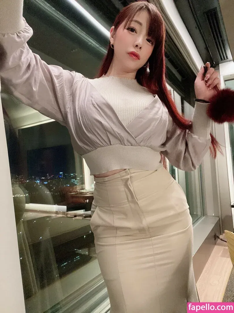 Twoyun Onlyfans Photo Gallery 