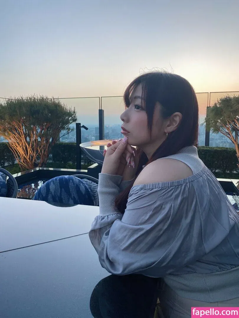 Twoyun Onlyfans Photo Gallery 