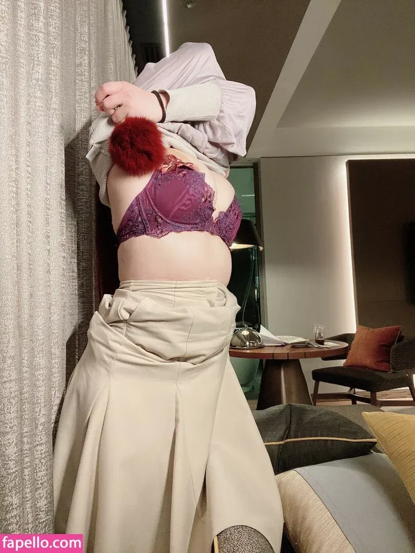 Twoyun Onlyfans Photo Gallery 