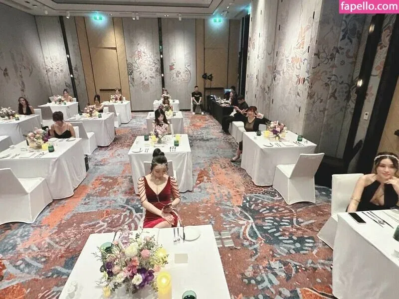 Twoyun Onlyfans Photo Gallery 