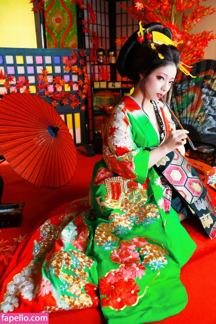 Twoyun Onlyfans Photo Gallery 