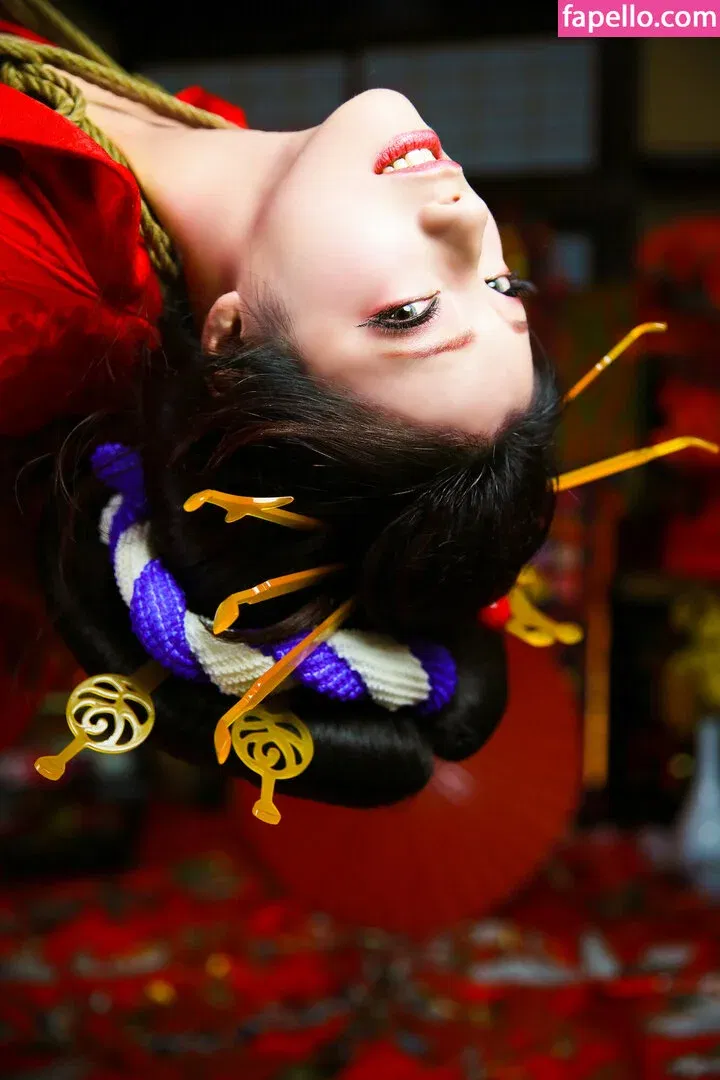 Twoyun Onlyfans Photo Gallery 