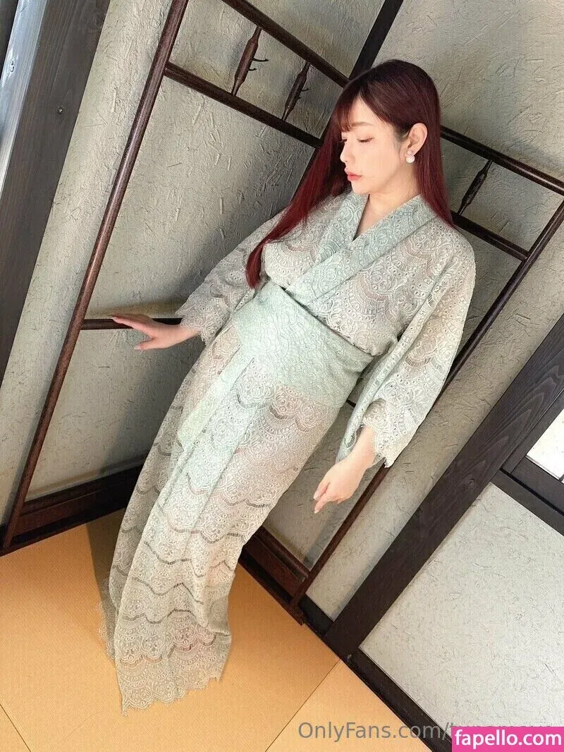 Twoyun Onlyfans Photo Gallery 