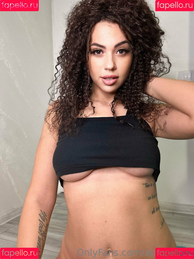 aimeecruz Onlyfans Photo Gallery 