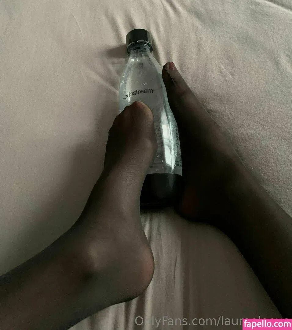 lauraaloove Onlyfans Photo Gallery 