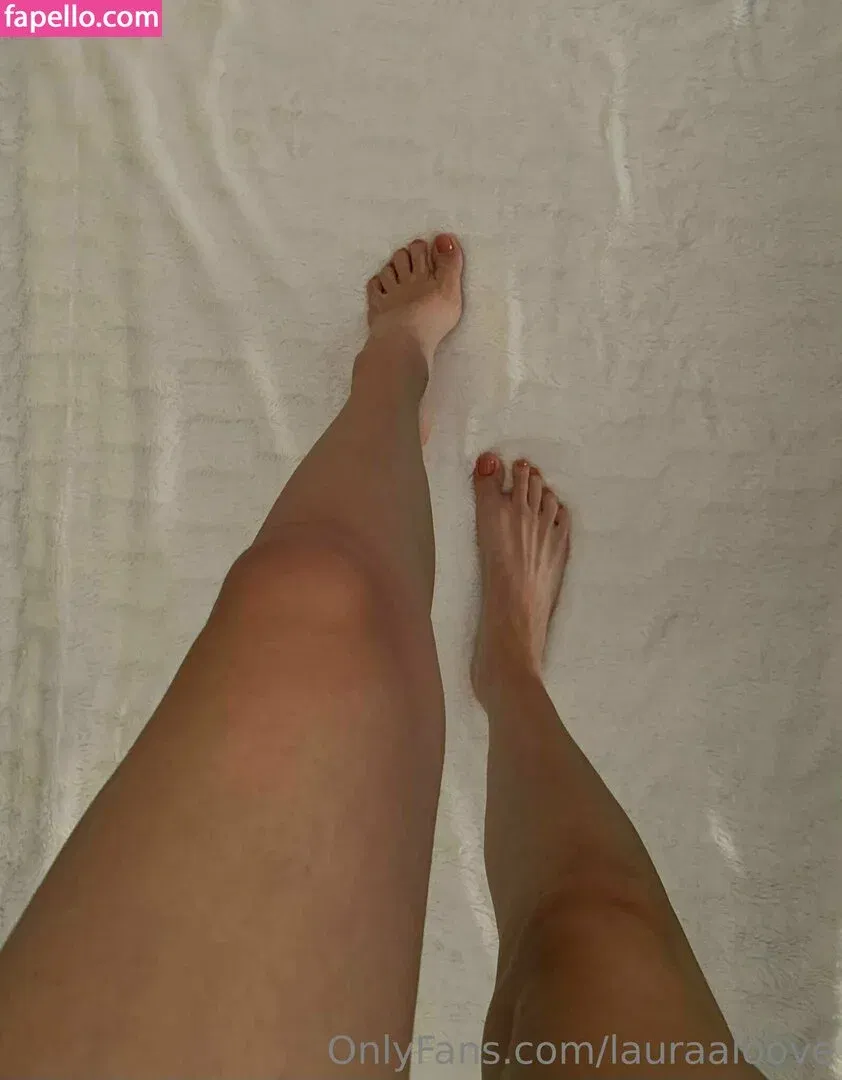 lauraaloove Onlyfans Photo Gallery 