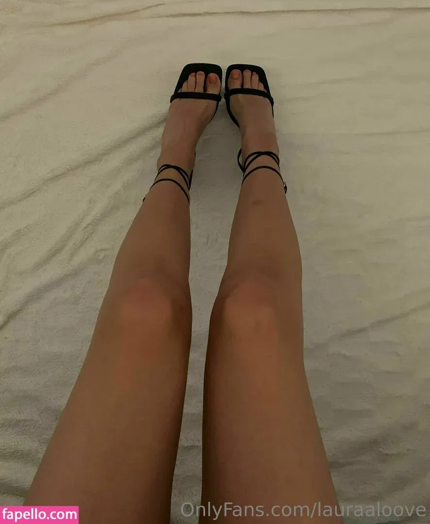 lauraaloove Onlyfans Photo Gallery 