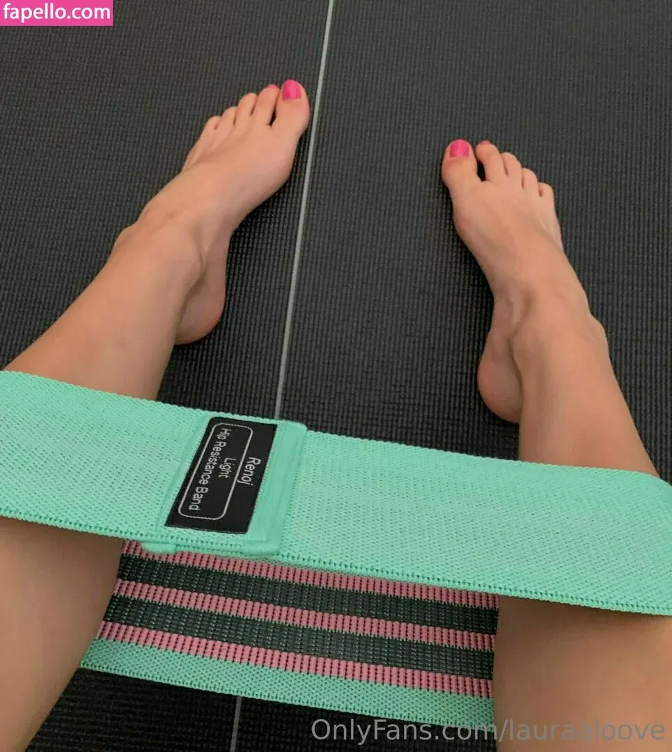 lauraaloove Onlyfans Photo Gallery 