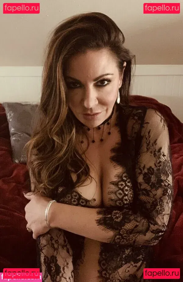 Chivettes Onlyfans Photo Gallery 