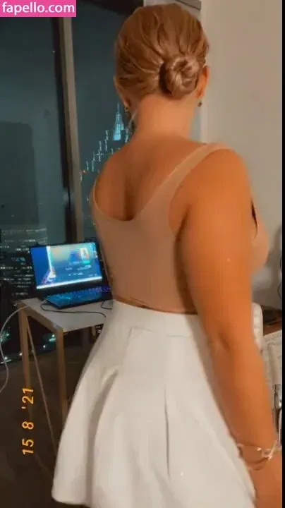 realzoieburgher - Onlyfans Photo Gallery 