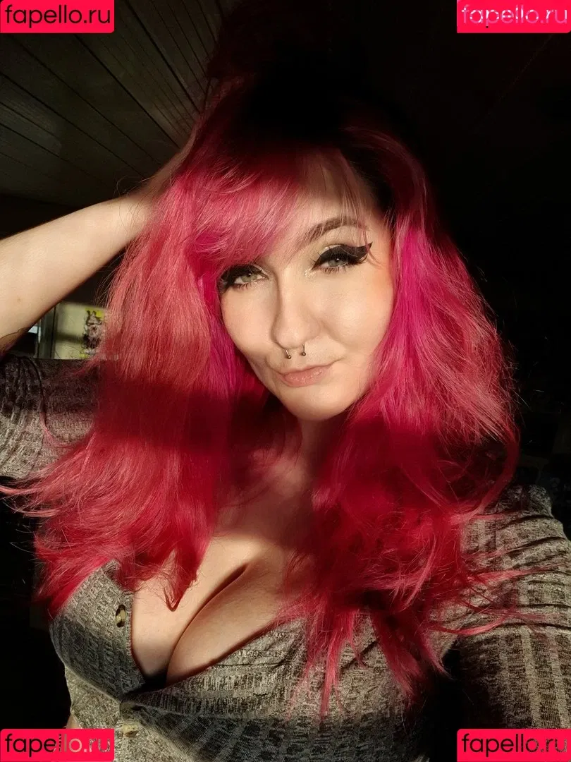 wzuia Onlyfans Photo Gallery 