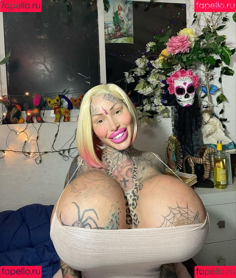 Mary Magdalene Onlyfans Photo Gallery 