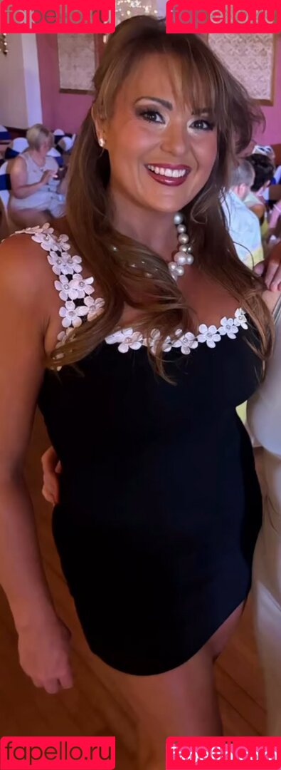 Danielle Nicholls Onlyfans Photo Gallery 