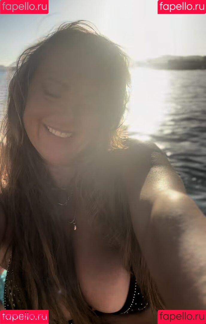 Danielle Nicholls Onlyfans Photo Gallery 