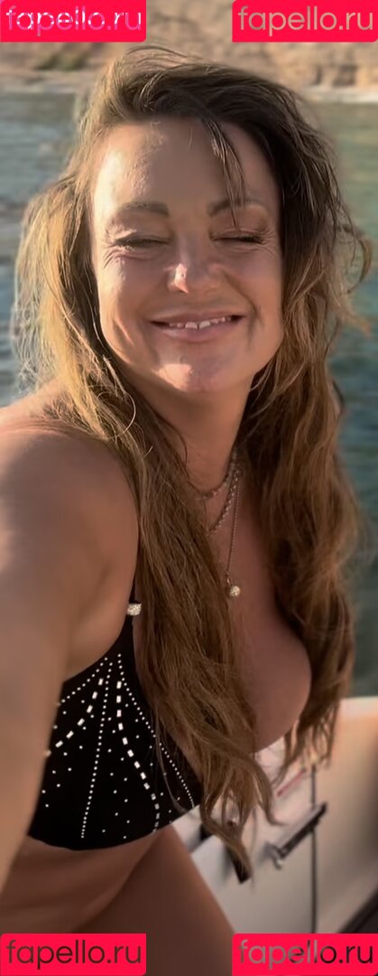 Danielle Nicholls Onlyfans Photo Gallery 