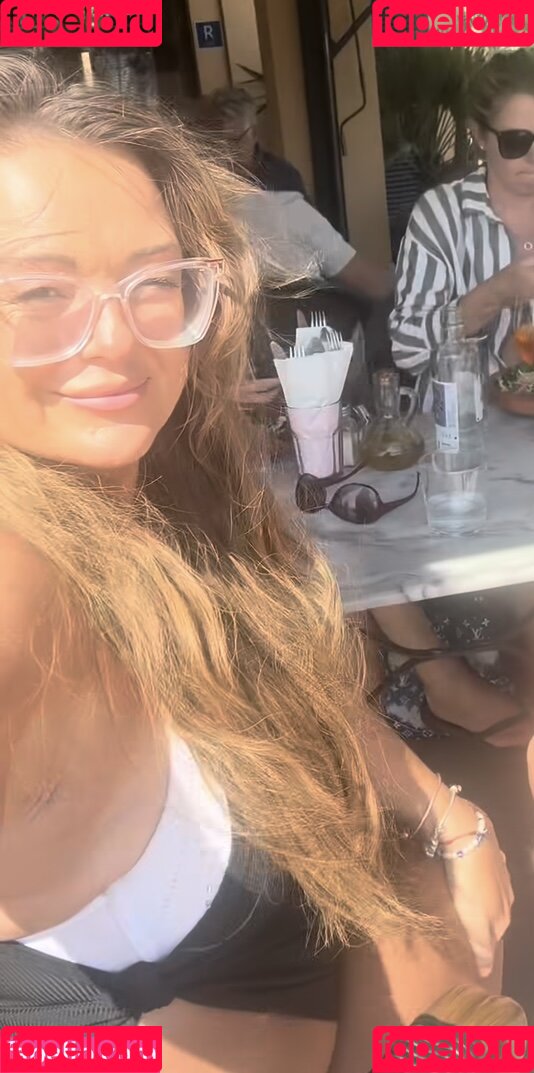 Danielle Nicholls Onlyfans Photo Gallery 