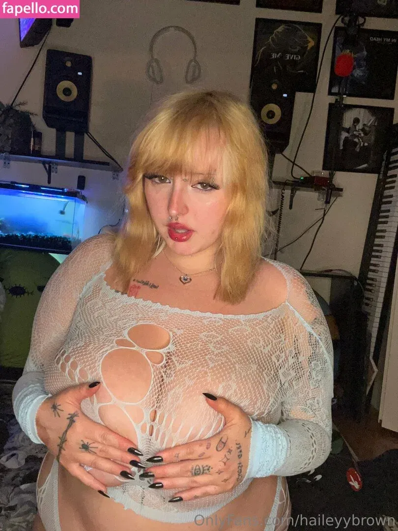 Haileyybrown Onlyfans Photo Gallery 