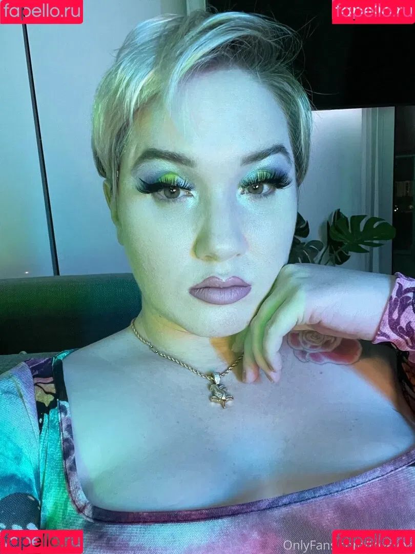 toveyah Onlyfans Photo Gallery 