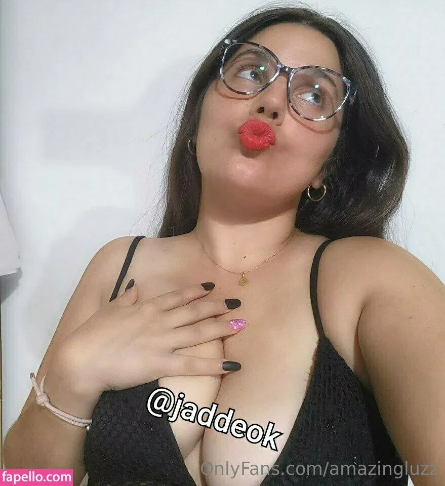 amazingluzz Onlyfans Photo Gallery 