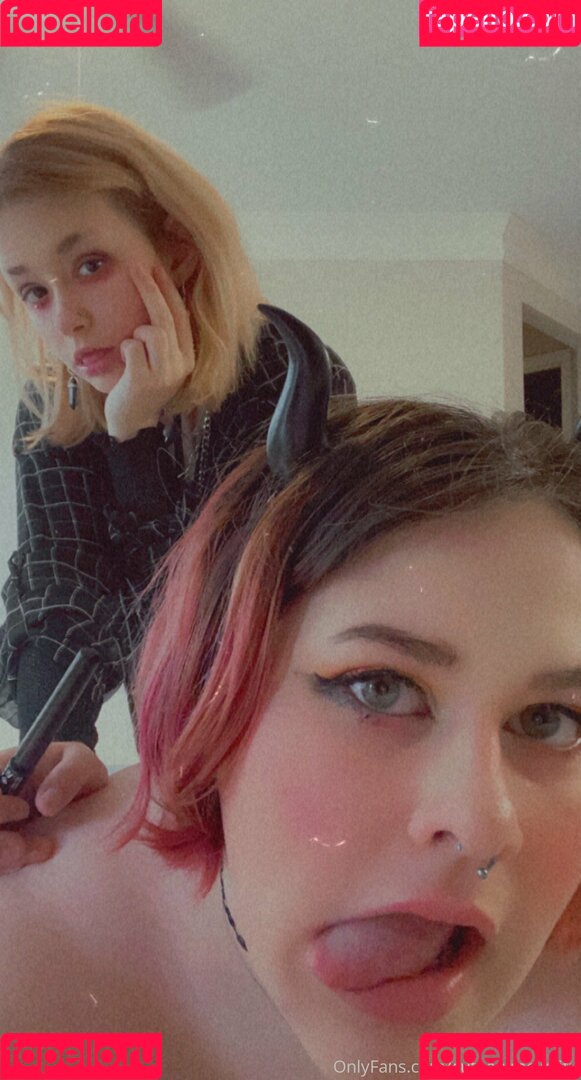 pinkpacifist Onlyfans Photo Gallery 