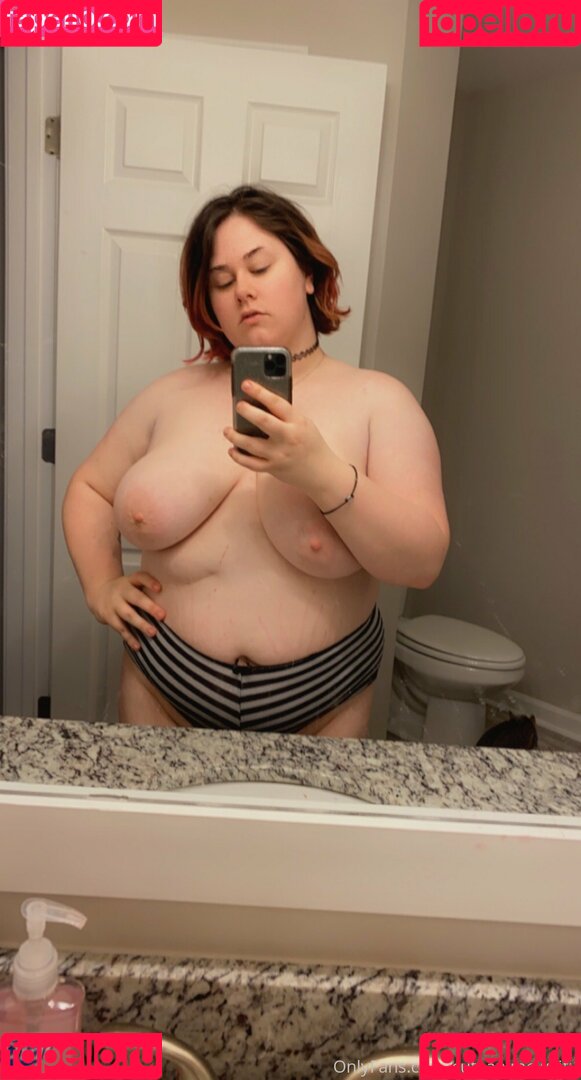 pinkpacifist Onlyfans Photo Gallery 