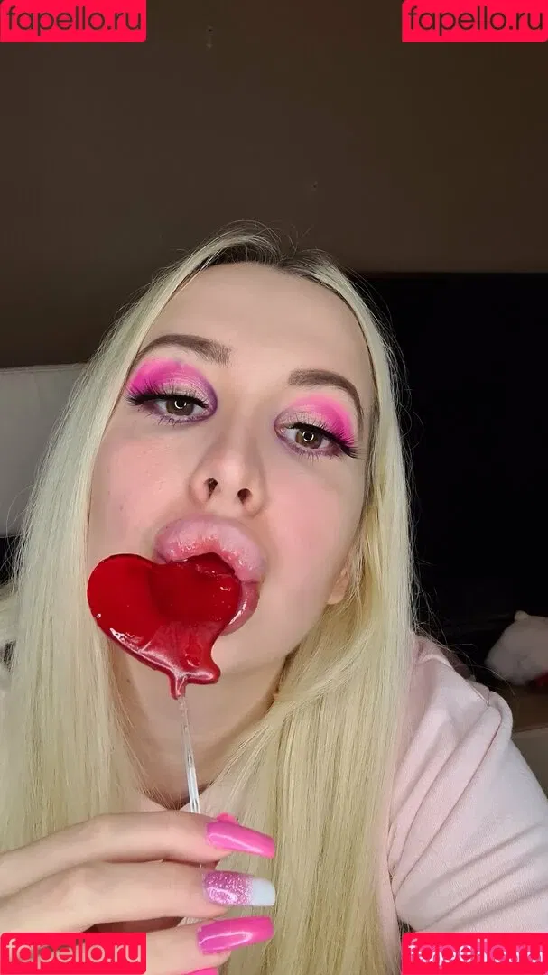vivianroseofficial Onlyfans Photo Gallery 